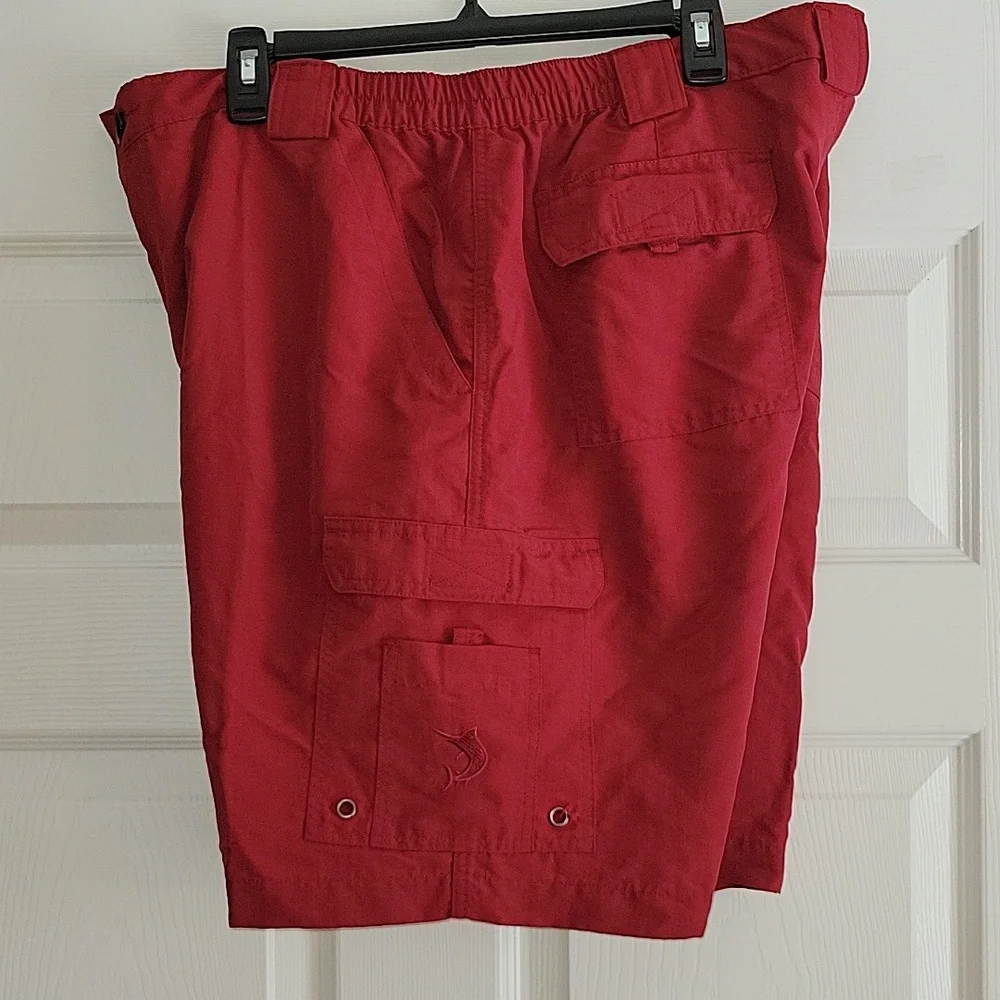 Reel Legends Performance Outfitters Men's Shorts - Picture 3 of 5
